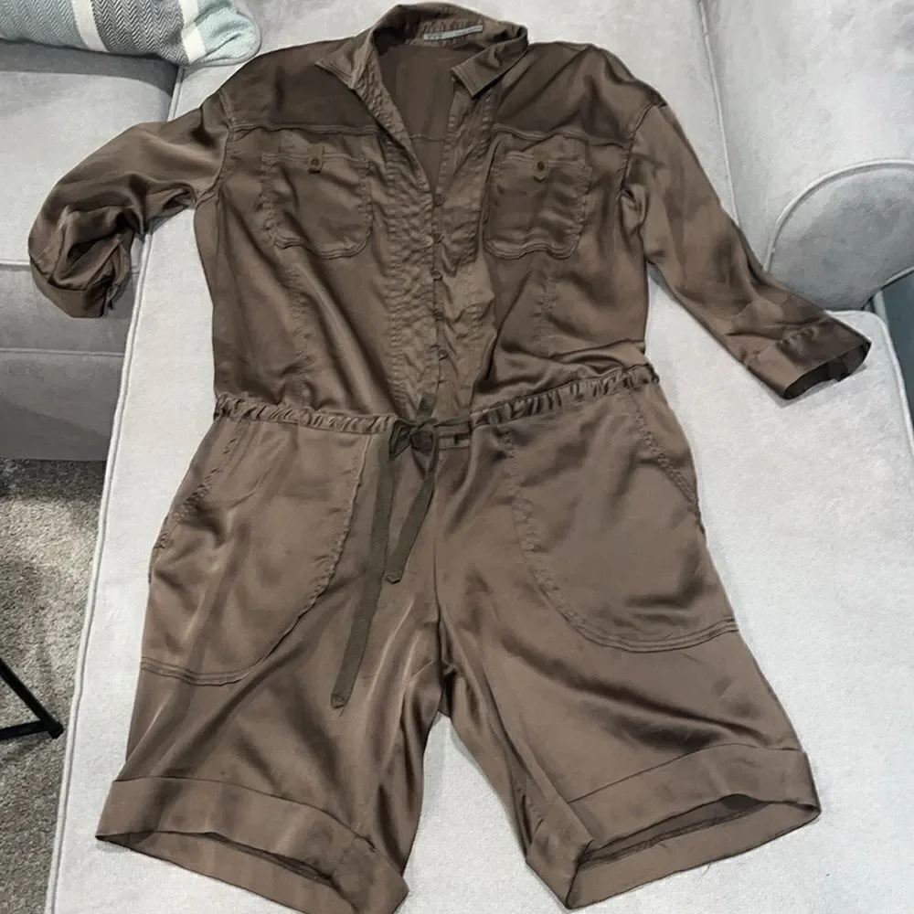Zara satin romper w/ pockets
